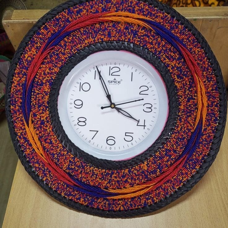 Alori beaded clock